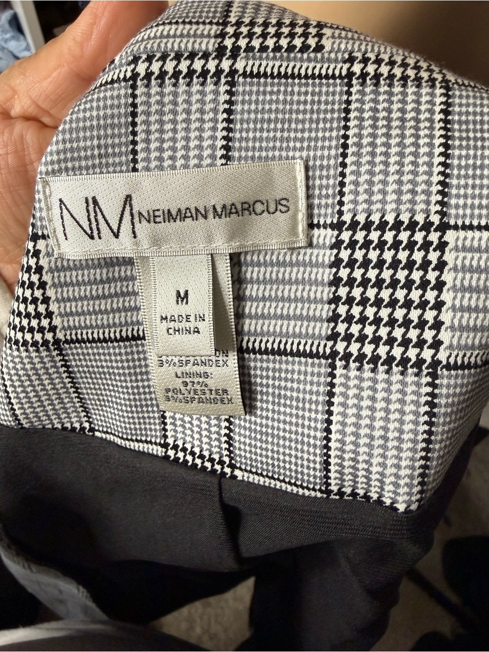 Neiman Marcus Gray Plaid Open Front Blazer Women's Size Medium - Picture 4 of 4